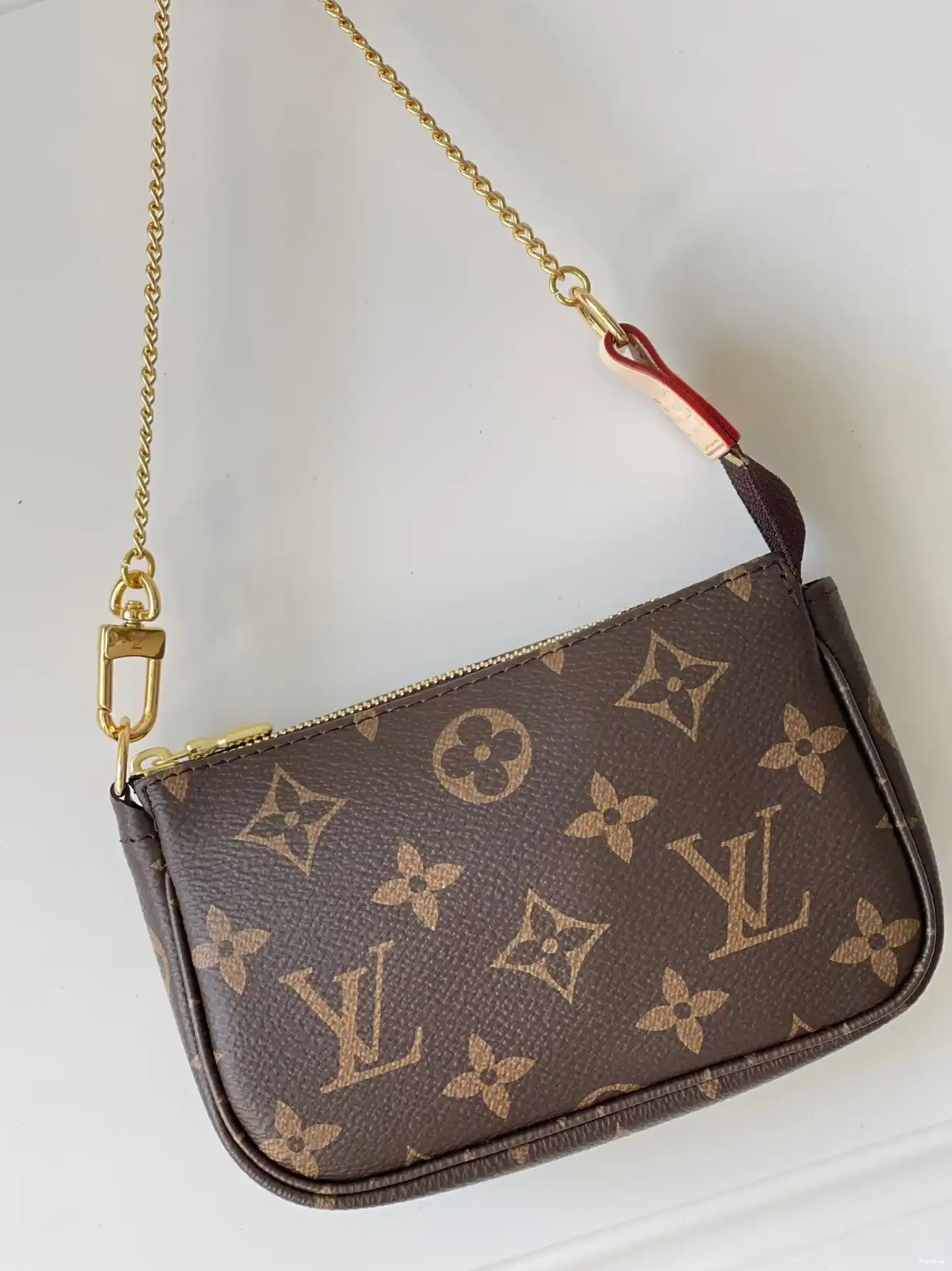 Repzbay POCHETTE VUITTON LOUIS MINI ACCESSOIRES 0222