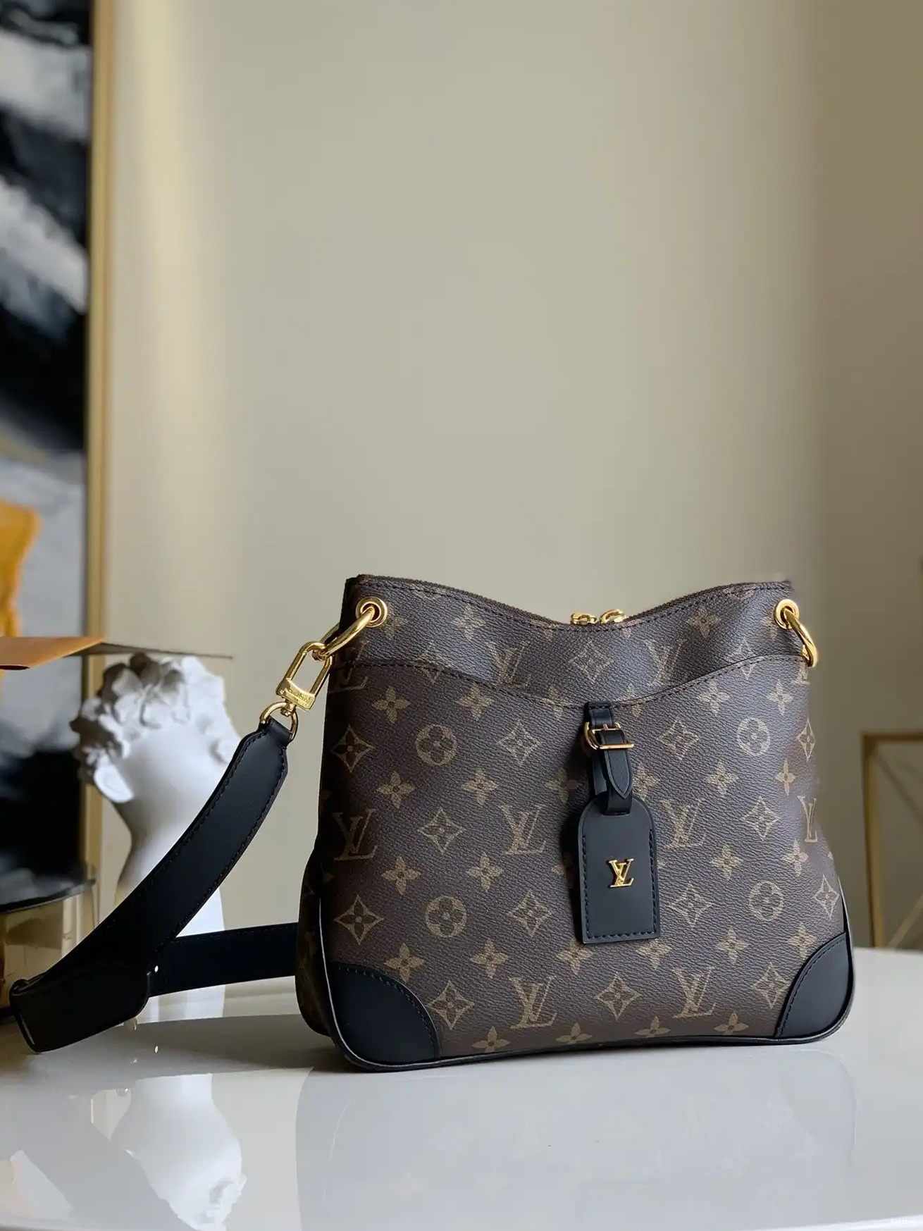 Repzbay PM LOUIS VUITTON ODÉON 0222