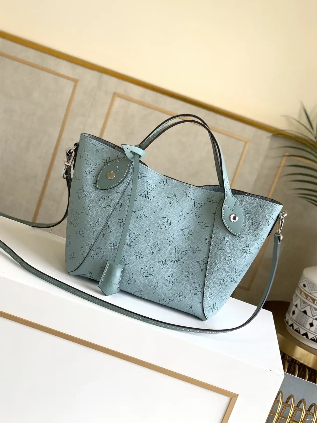 Repzbay VUITTON PM HINA LOUIS 0225