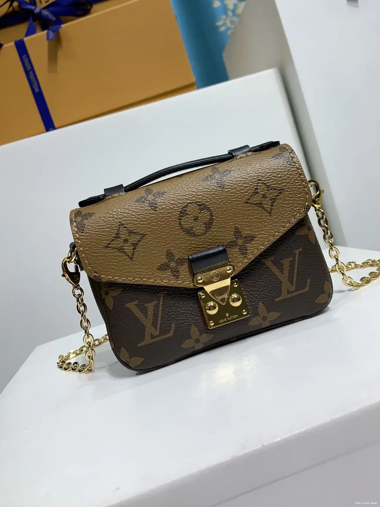 Rep ladies Louis Vuitton METIS MICRO 0214