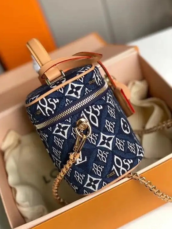 Repladies VUITTON LOUIS 1854 SINCE VANITY PM 0224