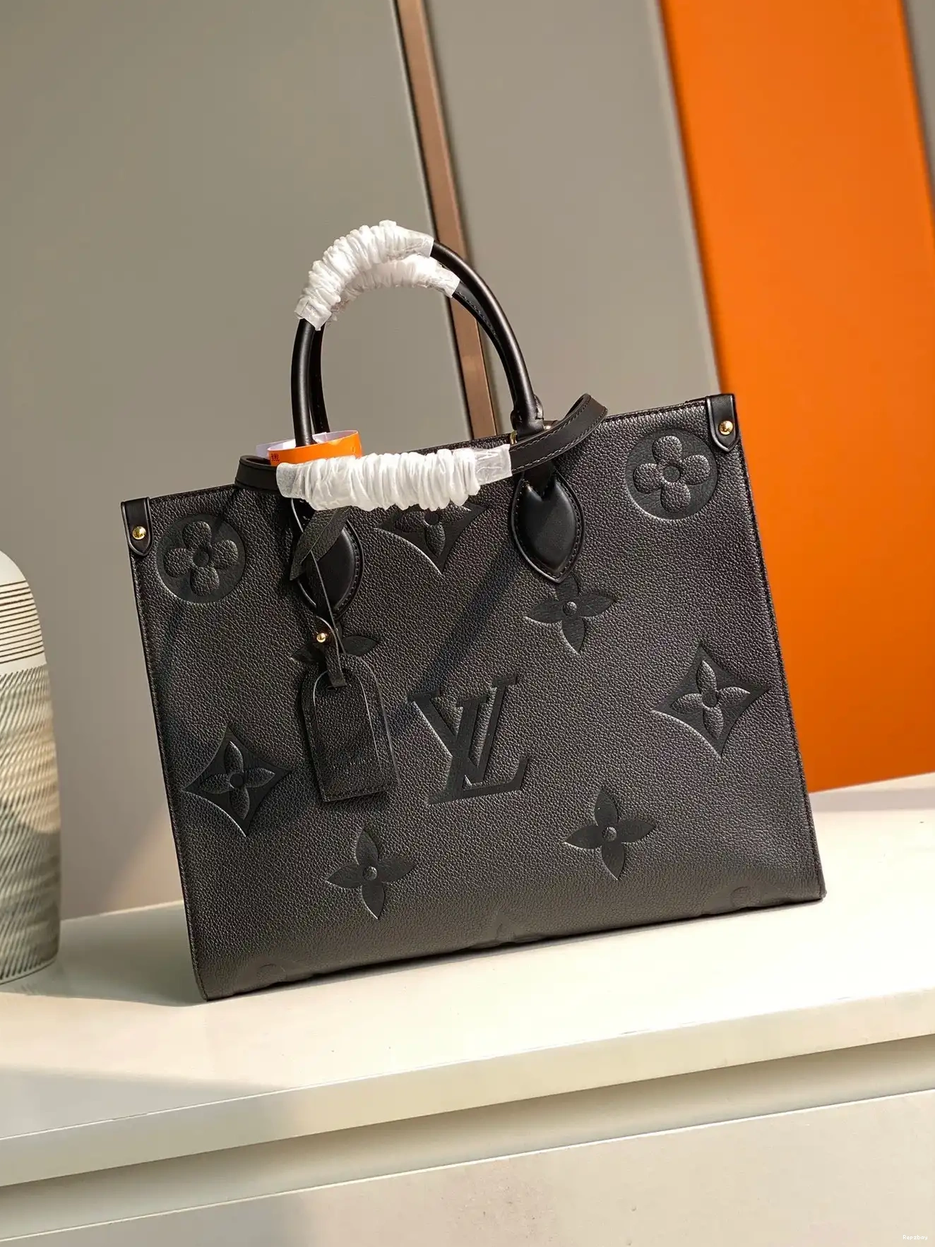 CABAS LOUIS GM ONTHEGO VUITTON 0227