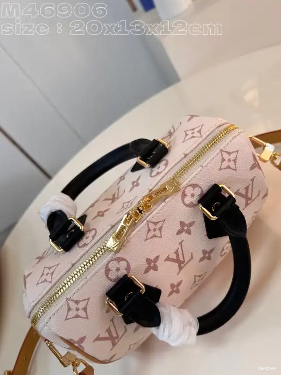 Rep ladies 20 VUITTON LOUIS SPEEDY BANDOULIÈRE 0227