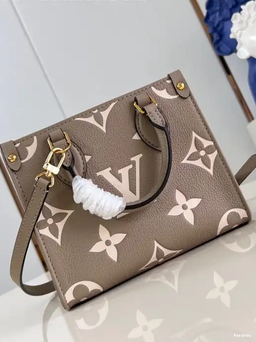 Rep ladies ONTHEGO BB-18*15*8.5cm LOUIS VUITTON 0218