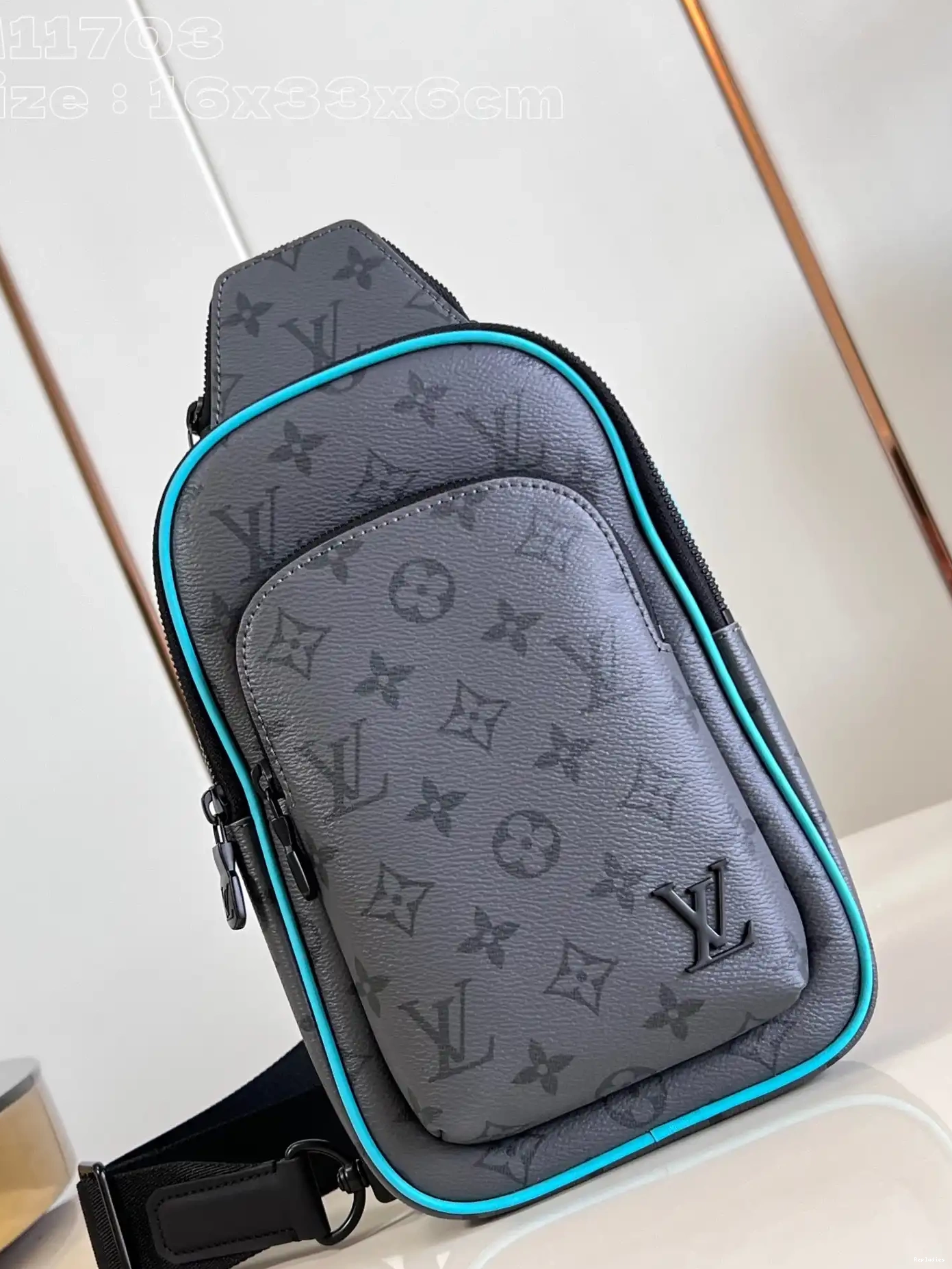 Rep ladies Avenue VUITTON LOUIS Slingbag-16*33*5.7CM 0212