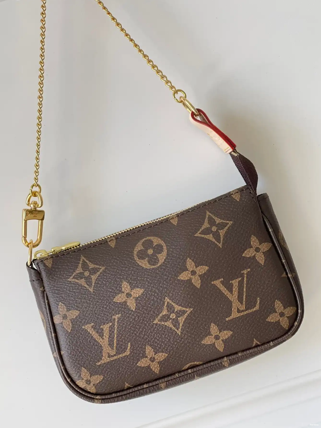 Repzbay POCHETTE VUITTON LOUIS MINI ACCESSOIRES 0222