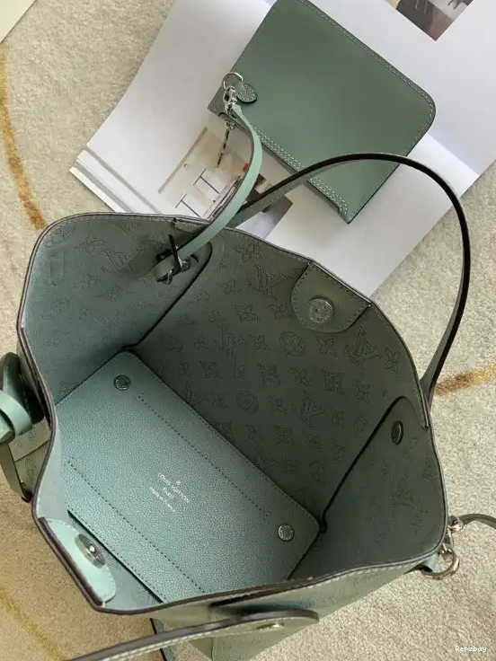 Repzbay VUITTON PM HINA LOUIS 0225