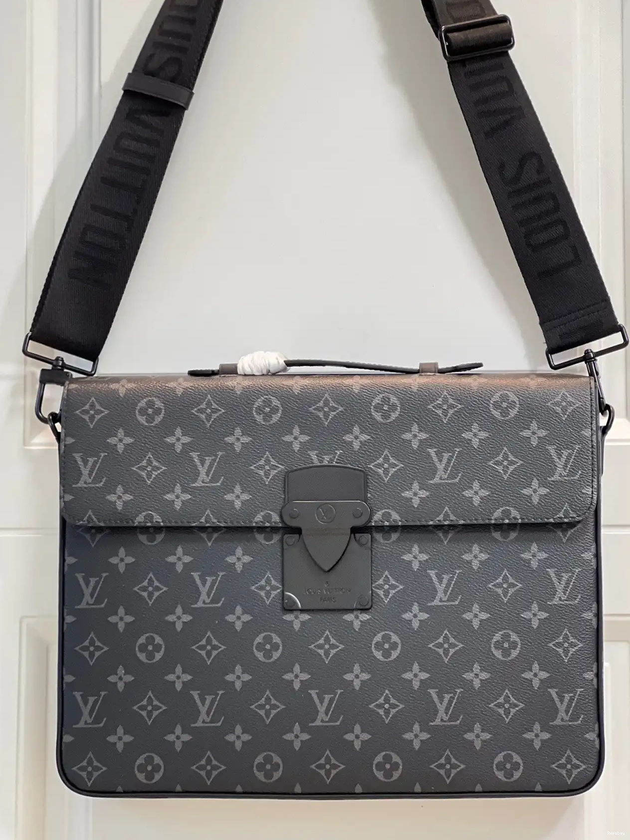 LOUIS BRIEFCASE S VUITTON LOCK 0220