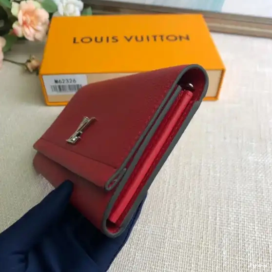 Rep ladies LOCKME LOUIS WALLET VUITTON 0227