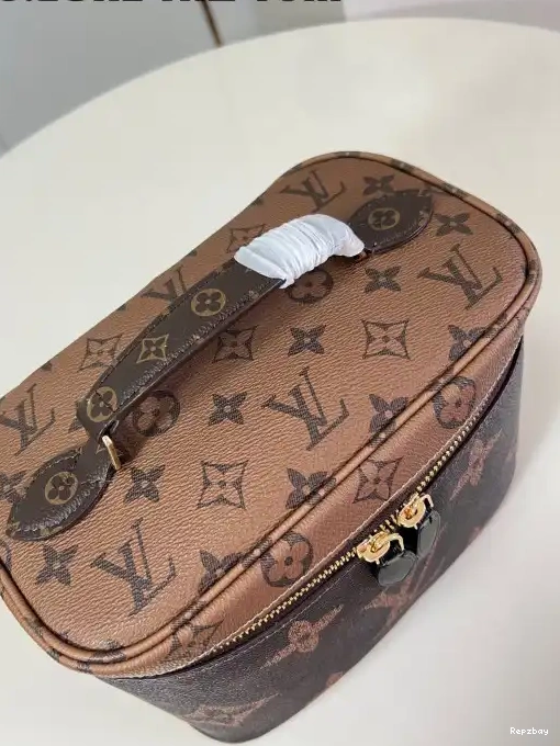 Repzbay Vuitton Nice Louis BB 0221