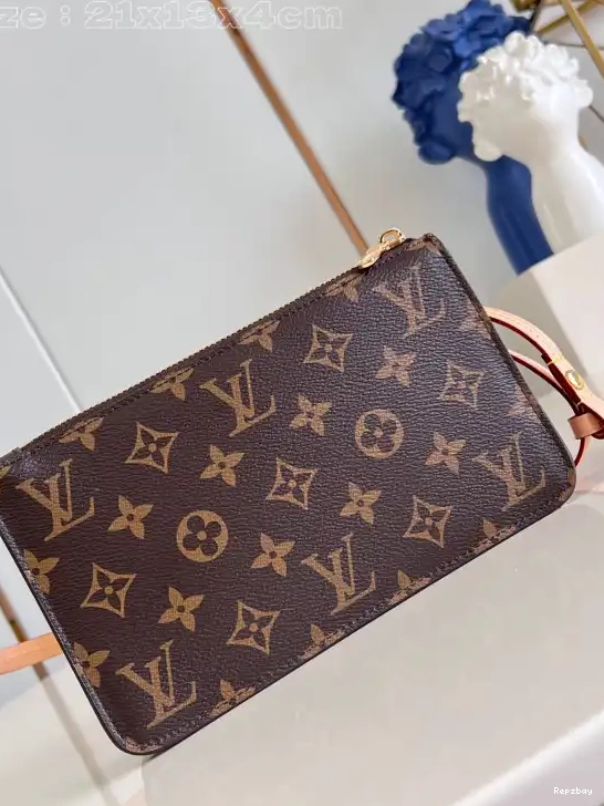 Rep ladies VUITTON Lexington Pouch-21.5*13*4.5CM LOUIS 0213