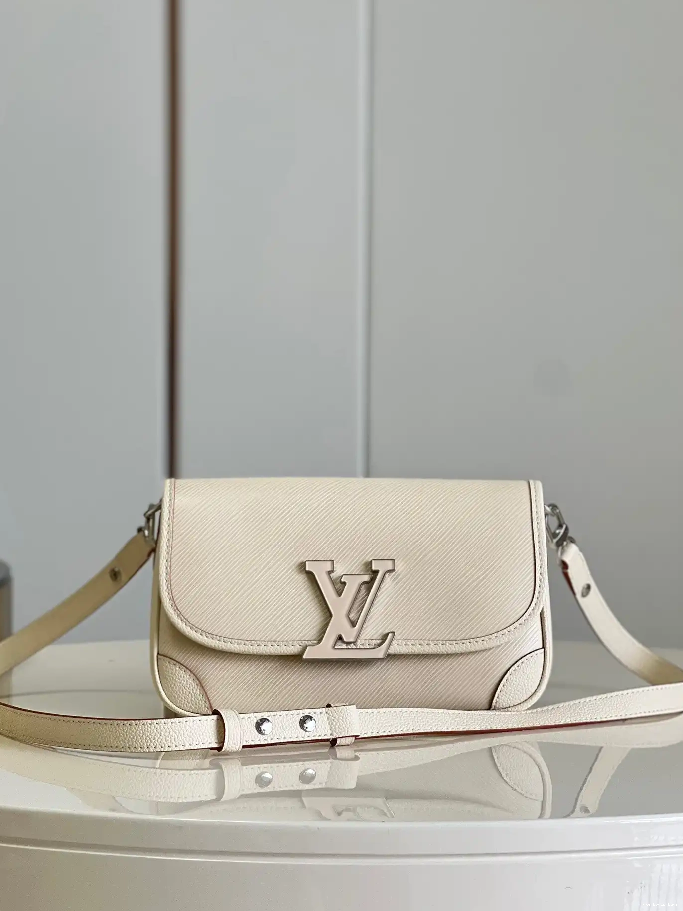 BUCI VUITTON LOUIS 0218