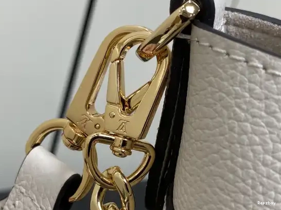 Fake Louis Bags Walk VUITTON 20 x LOUIS and 20.5 x Lock - 12CM 0227