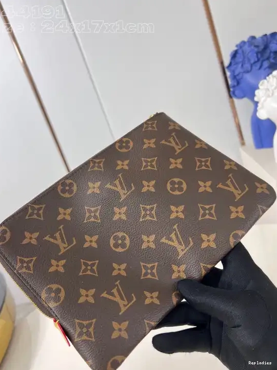 Fake Louis Bags LOUIS JOUR-24*17*1cm VUITTON POCHETTE 0303