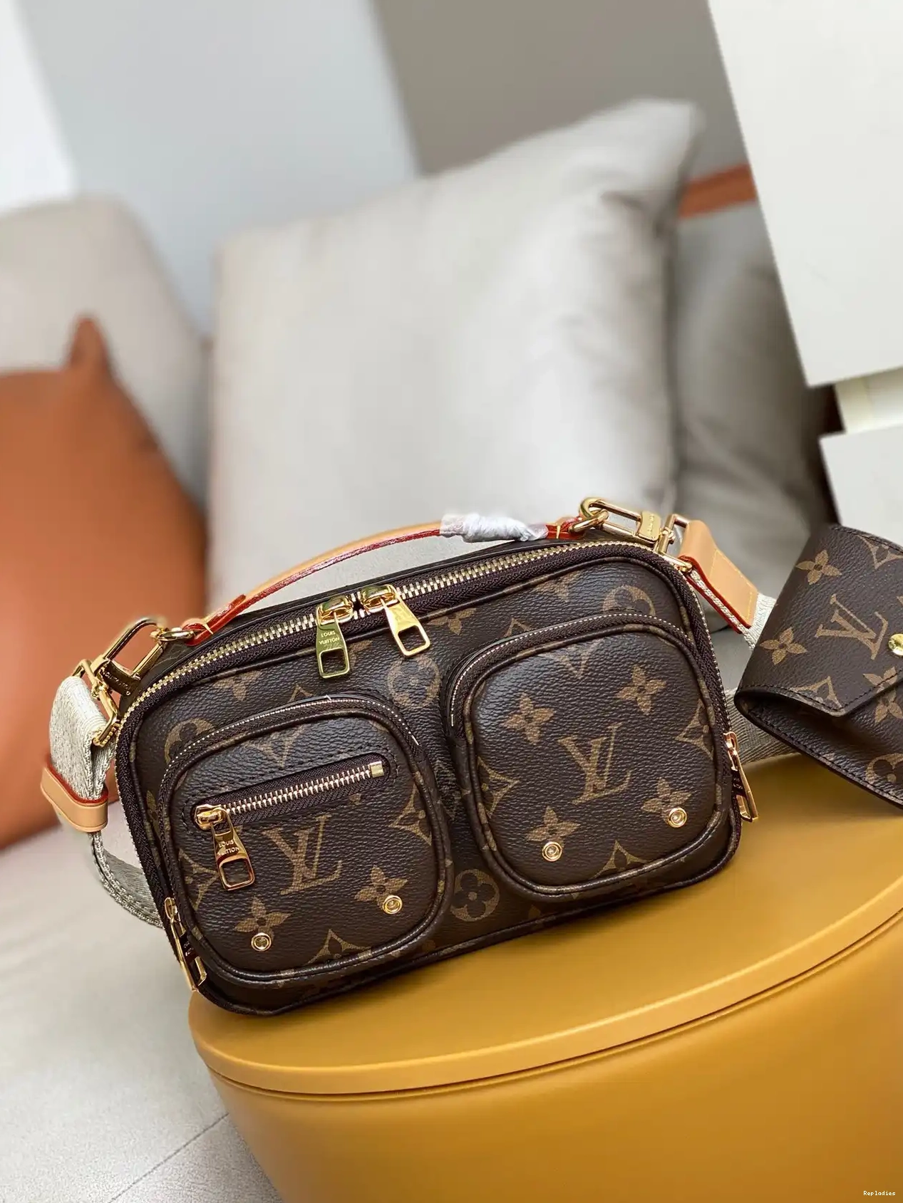 Repladies CROSSBODY VUITTON UTILITY LOUIS 0301