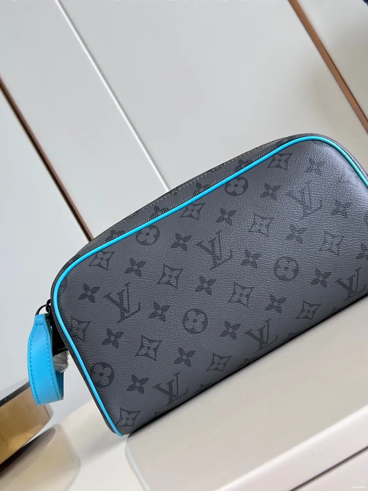 LOCKER LOUIS KIT bag-23*13*12CM VUITTON DOPP 0303