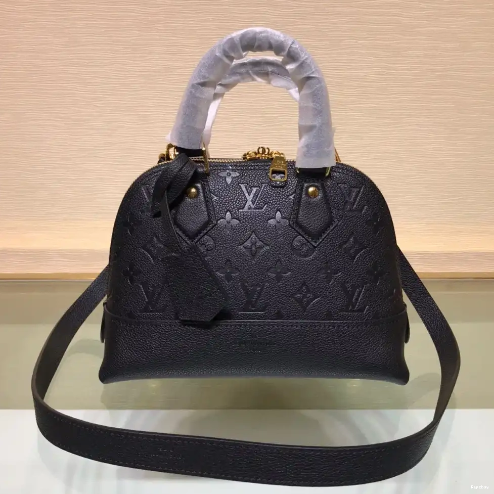 Rep ladies NEO VUITTON NEO ALMA BB - LOUIS EXCLUSIVE PRELAUNCH 0302